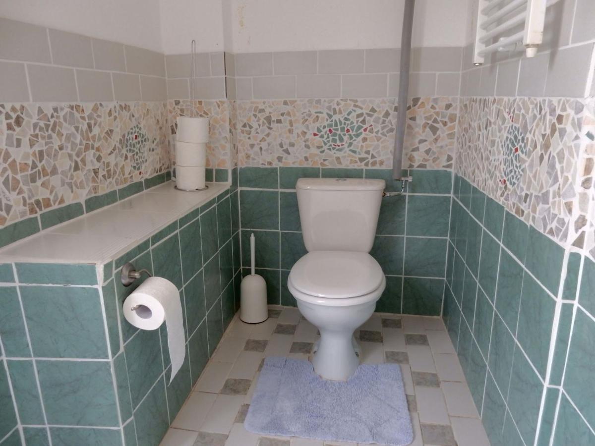 Spacious Holiday Home With Sauna In Celles Sur Plaine Eguisheim Pokój zdjęcie